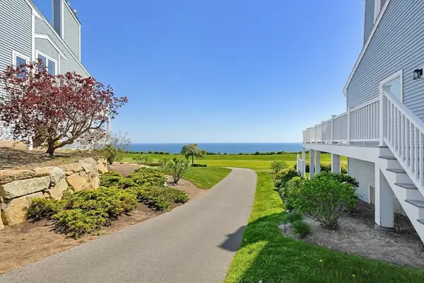 96 Cliffside Dr. #96, Plymouth, MA 02360