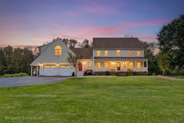 86 Mowry St, Mendon, MA 01756