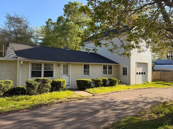 167 Schoosett St, Pembroke, MA 02359