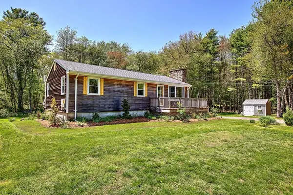 9 Division Road, Westport, MA 02790