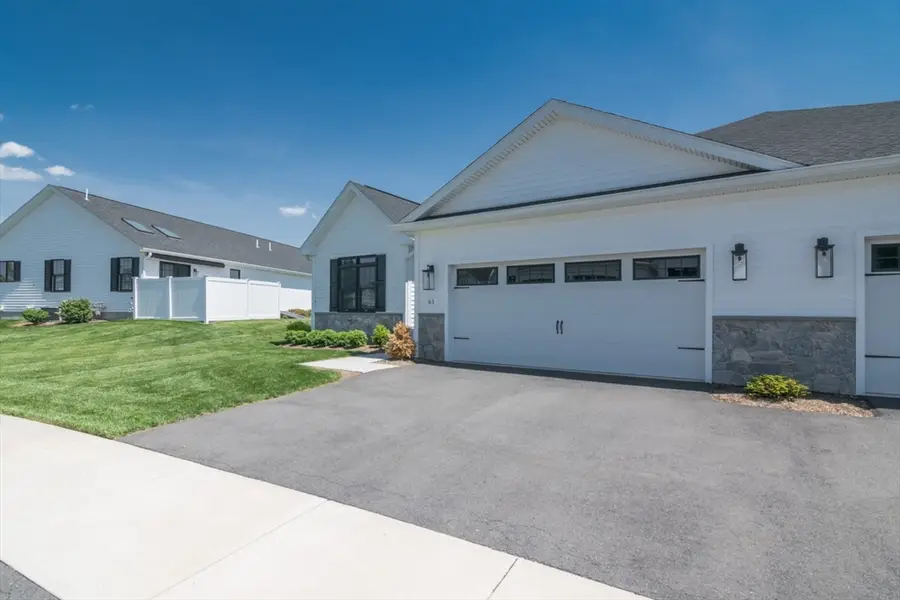 61 Villa Drive #61, Feeding Hills, MA 01030 - #2