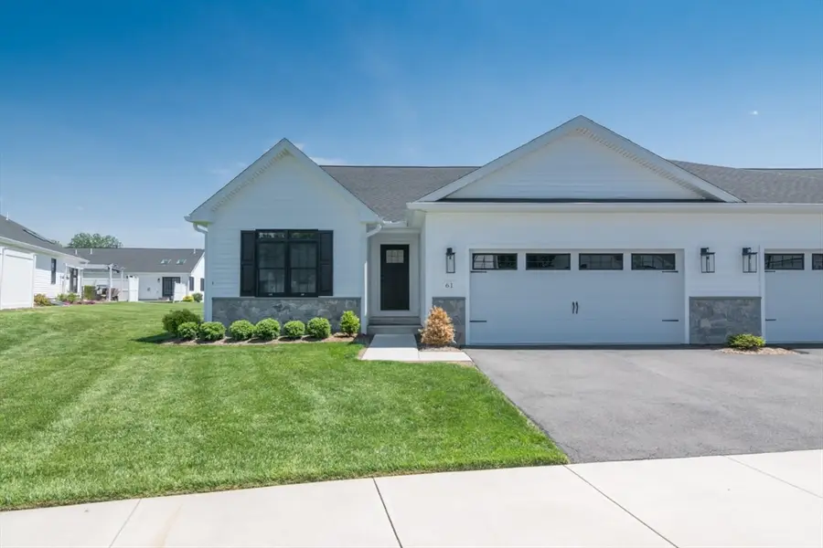 61 Villa Drive #61, Feeding Hills, MA 01030 - #3