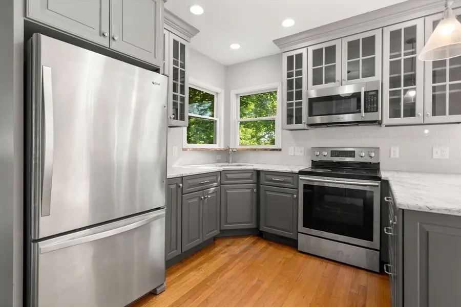 1231 Pleasant St, Worcester, MA 01602 - #3