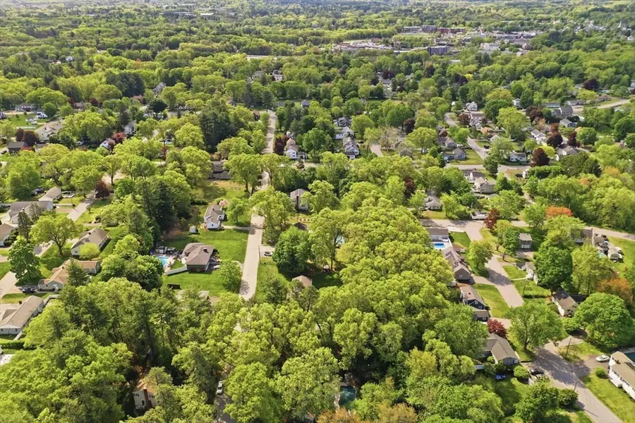 26 Ideal Avenue, Chelmsford, MA 01824 - #3