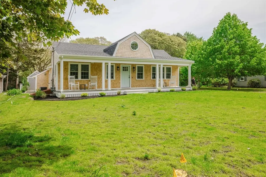 20 Pine St, Dennis Port, MA 02639 - #3