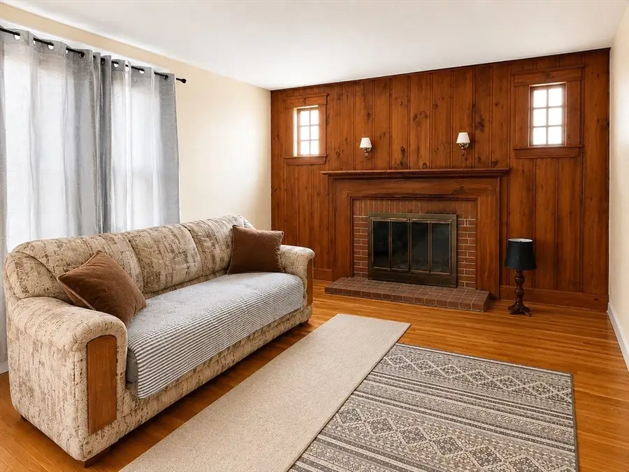 24 Curtis Road, Saugus, MA 01906 - #3