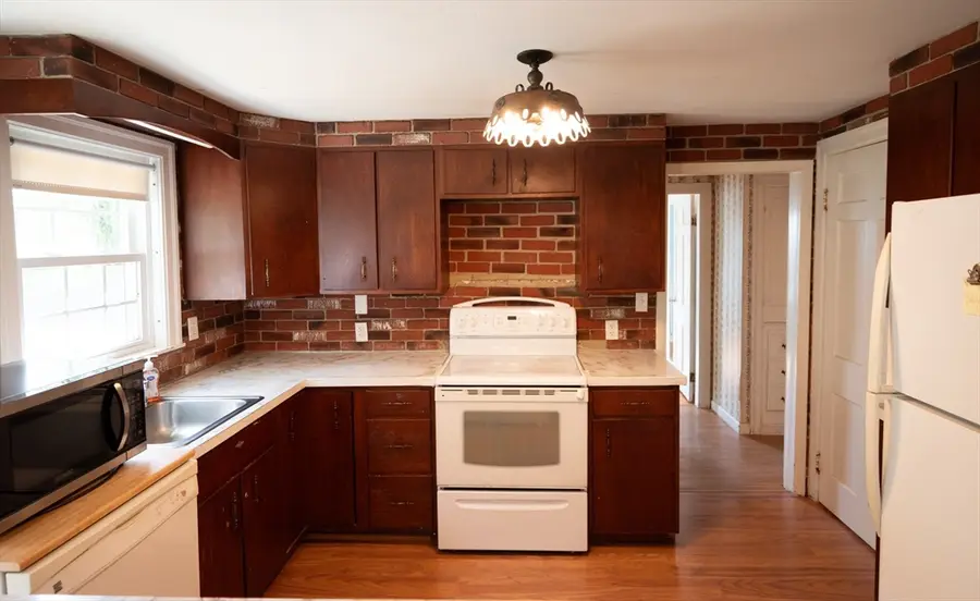 35 George St, Fitchburg, MA 01420 - #3