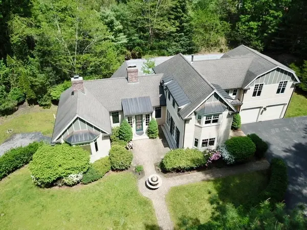 130 Summer St, Weston, MA 02493