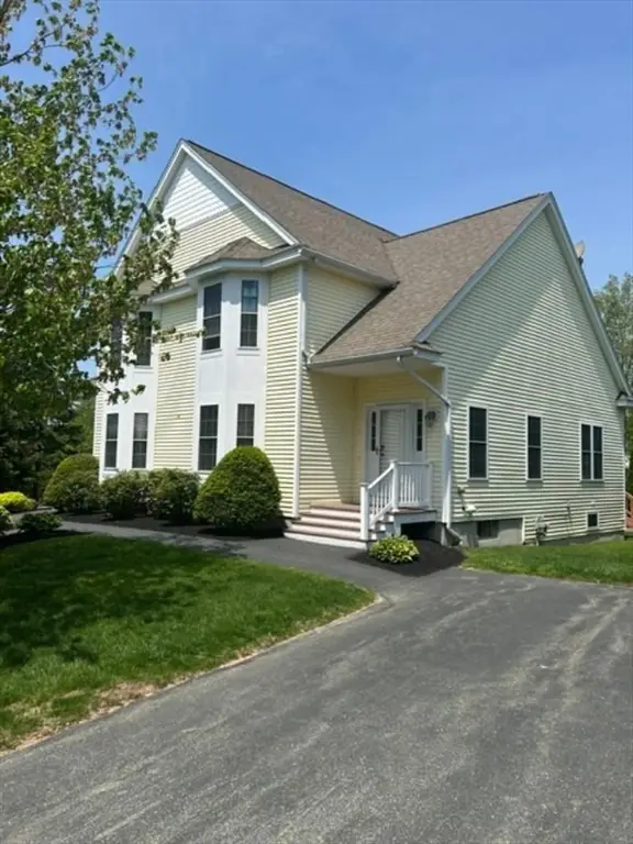 5 Meagans Way #5, Haverhill, MA 01832