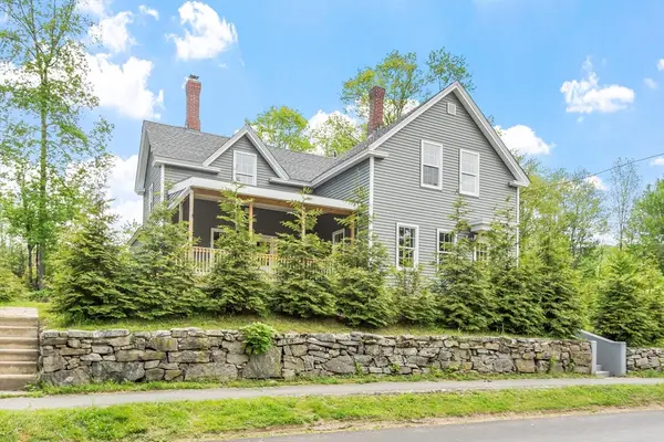 37 Dexter St, Orange, MA 01364