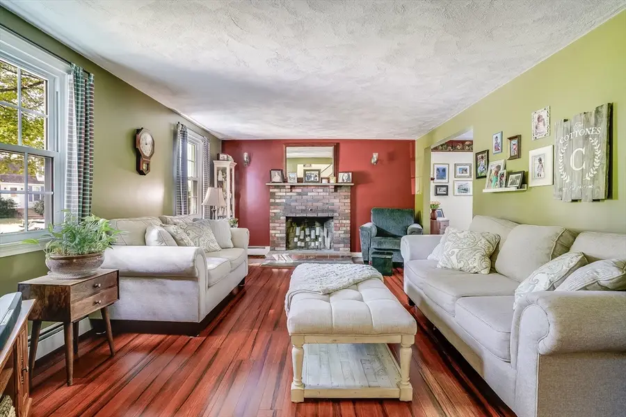 54 Maplewood Ave, Methuen, MA 01844 - #2
