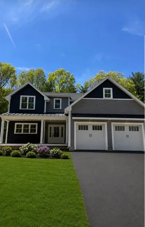 43 Panettieri Drive, Lakeville, MA 02347