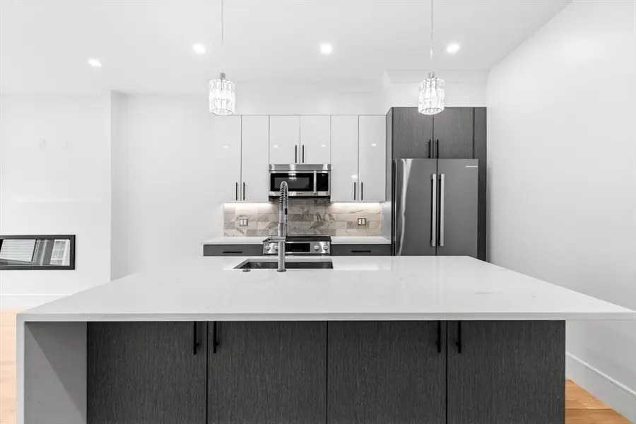 143 Tremont St #3, Boston, MA 02135 - #2