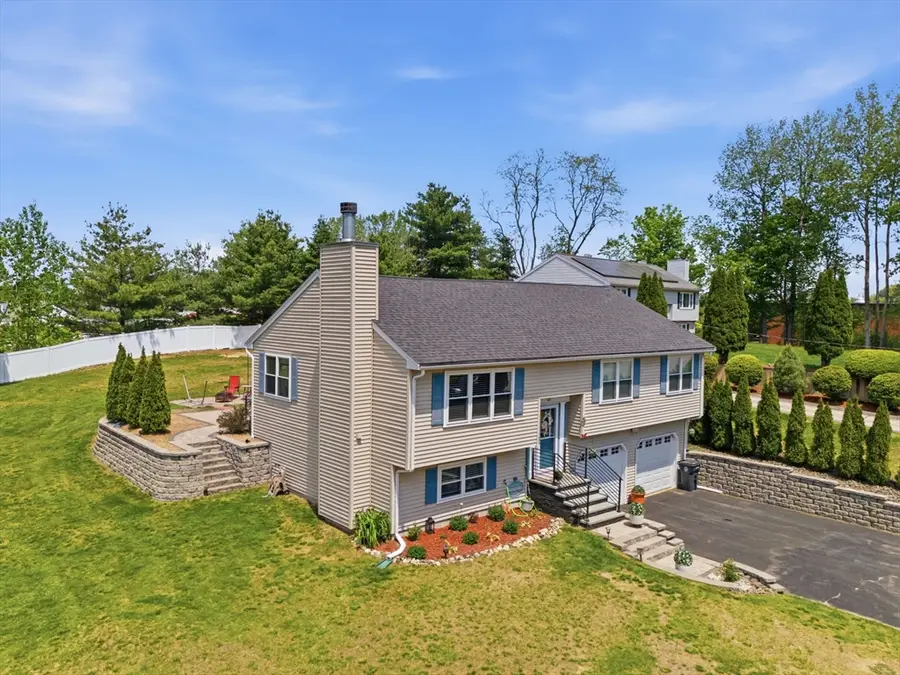 2 Paradise Ln, Haverhill, MA 01830 - #2