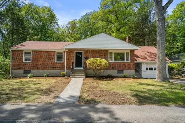 10 Roberta Road, Sharon, MA 02067