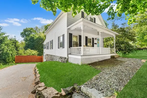 165 South St, Northborough, MA 01532