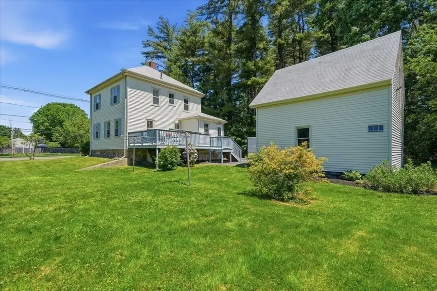 364 North Ave, Rockland, MA 02370 - #3