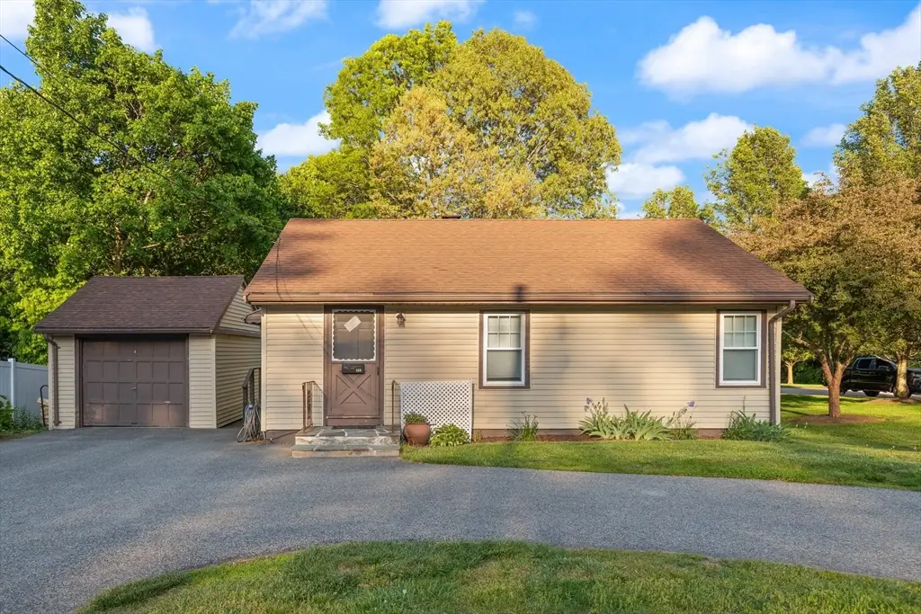516 Copeland St, Brockton, MA 02301 - #1
