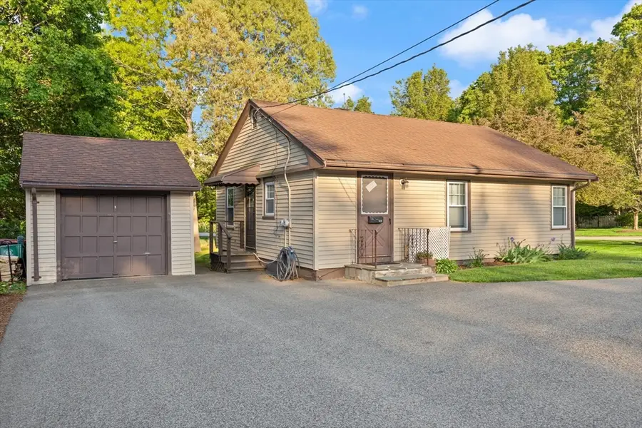 516 Copeland St, Brockton, MA 02301 - #3