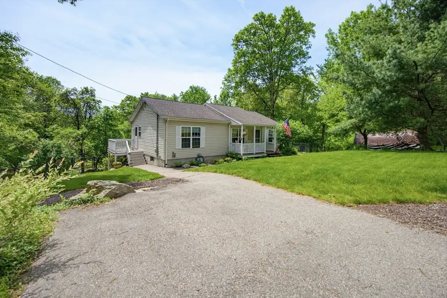 10 Southwick Rd, Sutton, MA 01590 - #3