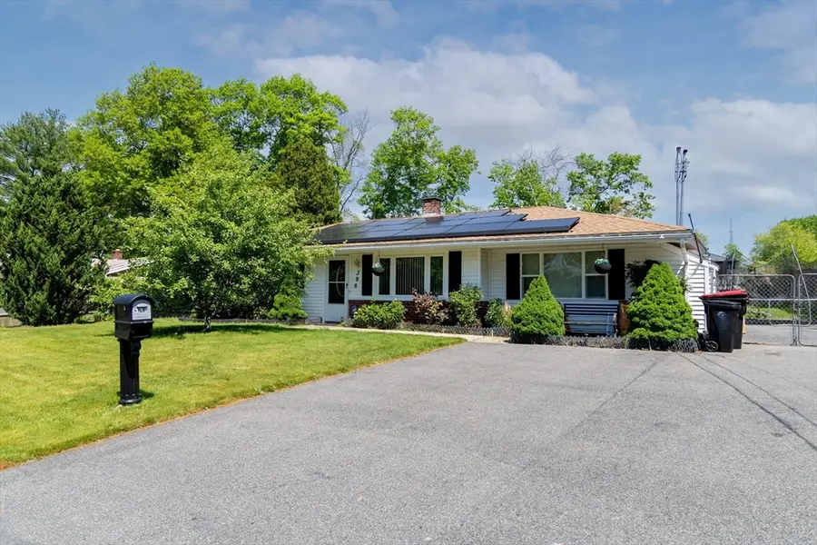 396 Hovendon Ave, Brockton, MA 02302 - #3
