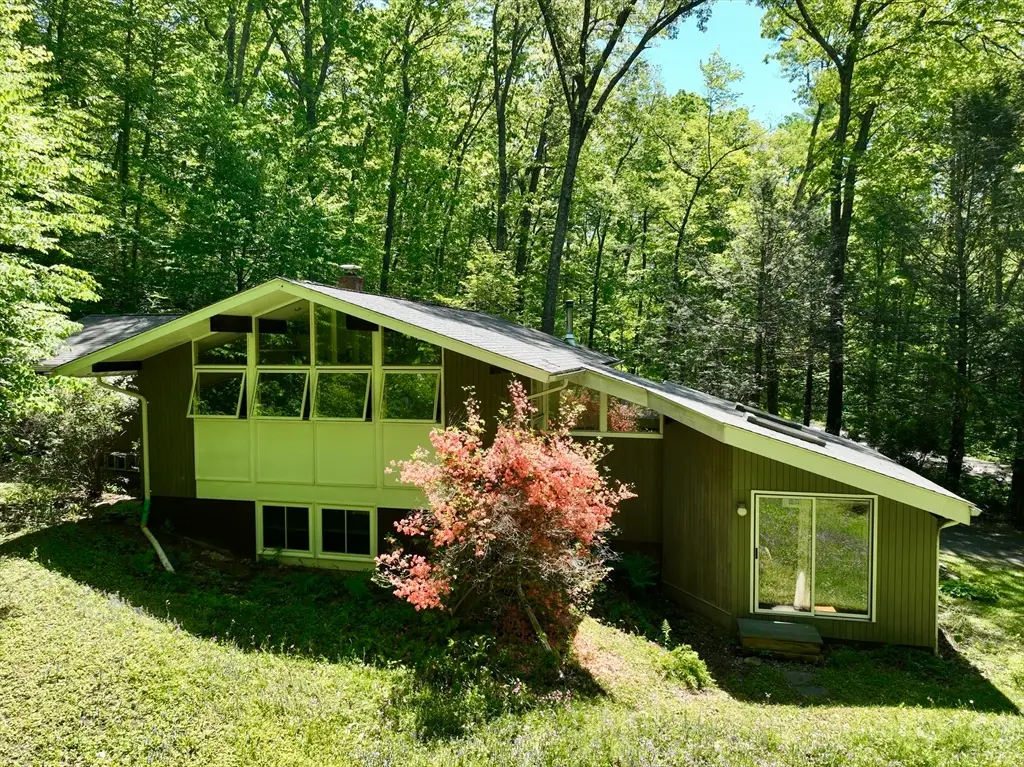 8 Teawaddle Hill Rd, Leverett, MA 01054 - #1