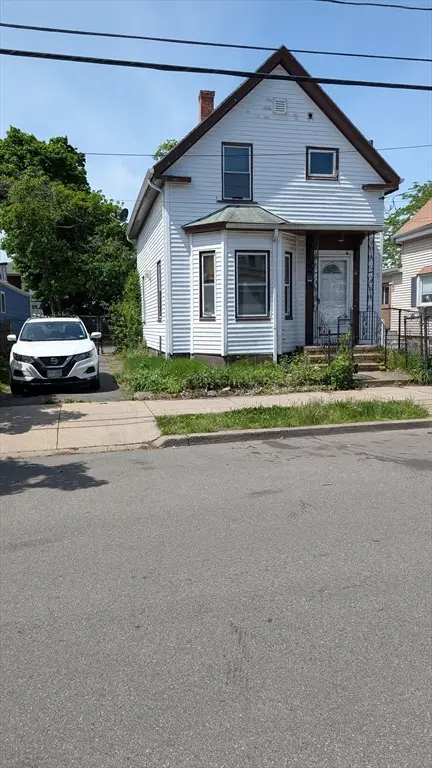 88 Empire Street, Lynn, MA 01902
