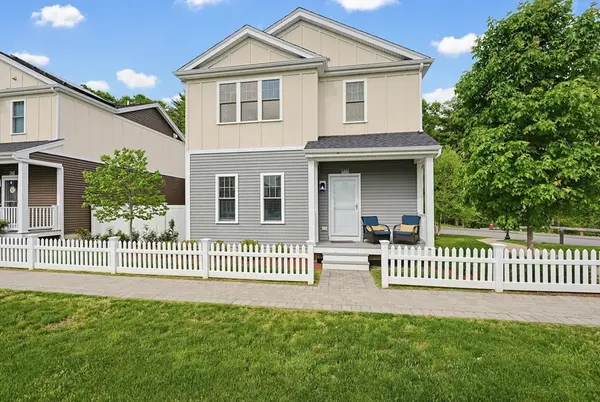 27 Cleary Cir #27, Norfolk, MA 02056