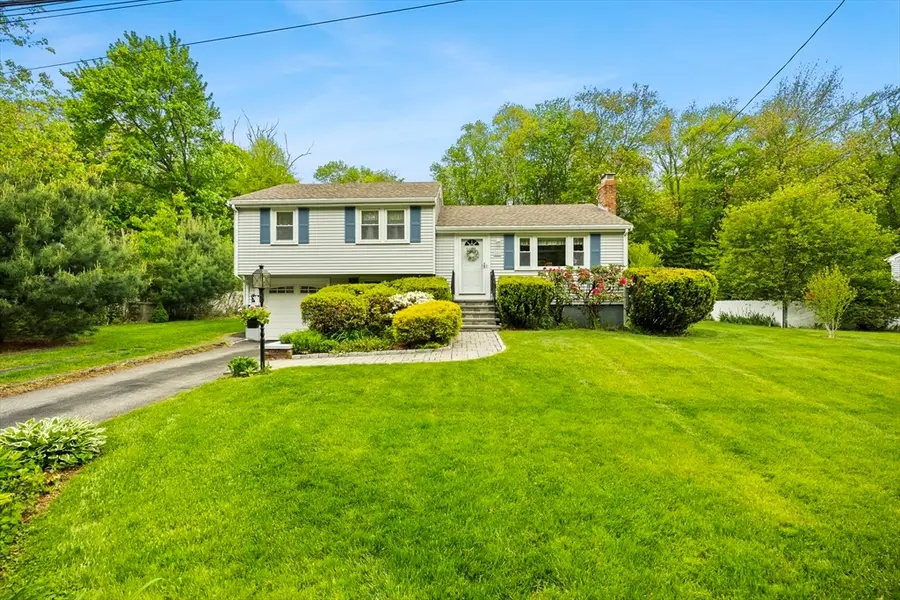 201 Atkinson Ave, Stoughton, MA 02072 - #2