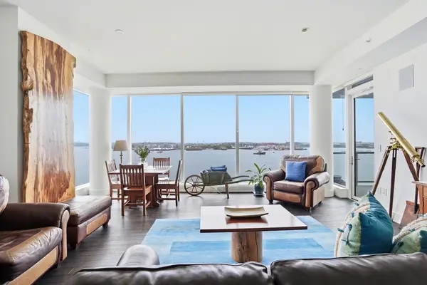 22 Liberty Dr #9F, Boston, MA 02110