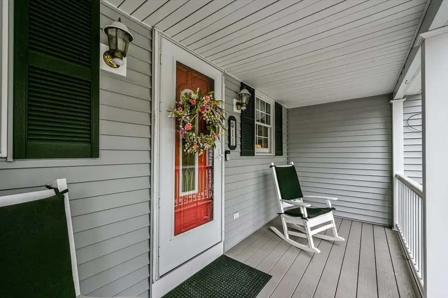 11 Holbrook St, Norfolk, MA 02056 - #3