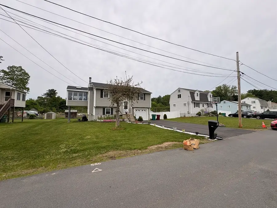 88 Boulevard Street, Lowell, MA 01854 - #2