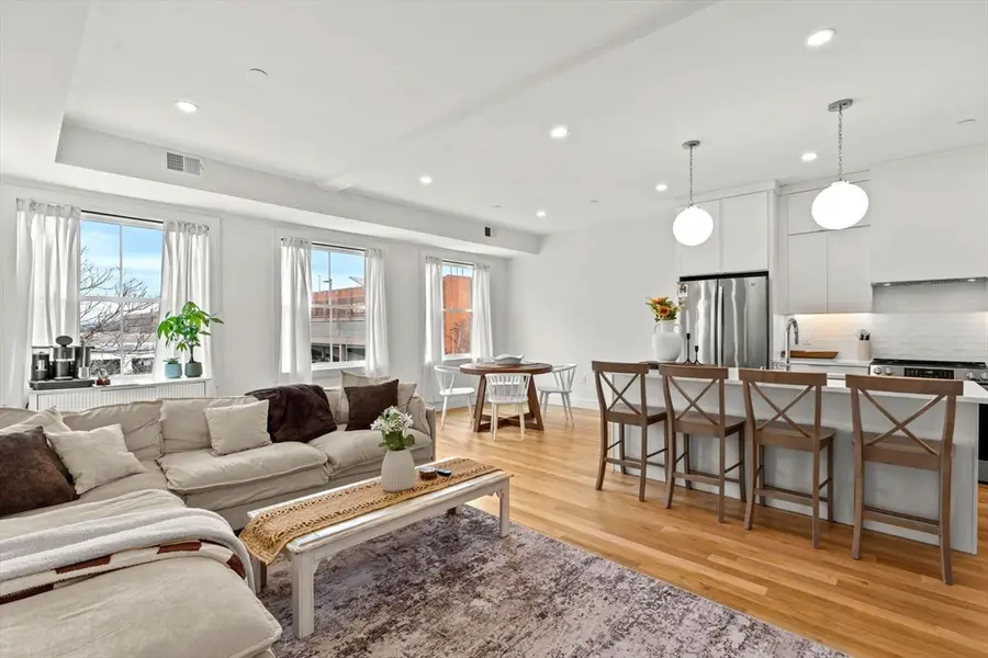 298 Maverick St #3, Boston, MA 02128 - #2