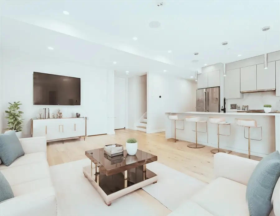 340 W 2nd St #PH21, Boston, MA 02127 - #2