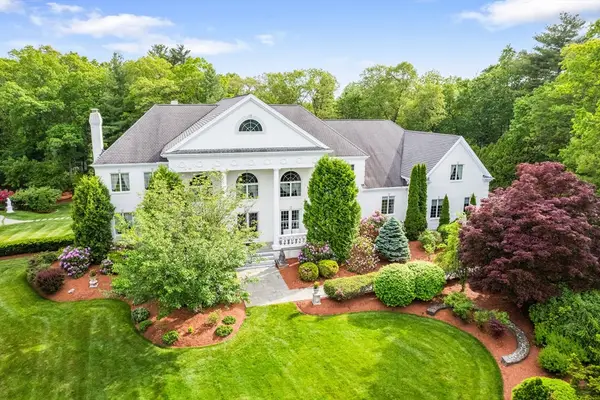 6 Steel Rd, Hopedale, MA 01747