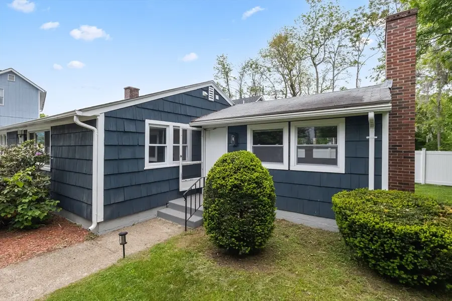 5 Phoenix St, Worcester, MA 01604 - #2
