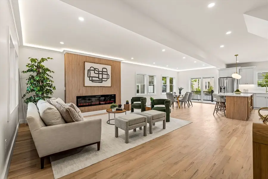 33 Blaine St, Malden, MA 02148 - #3