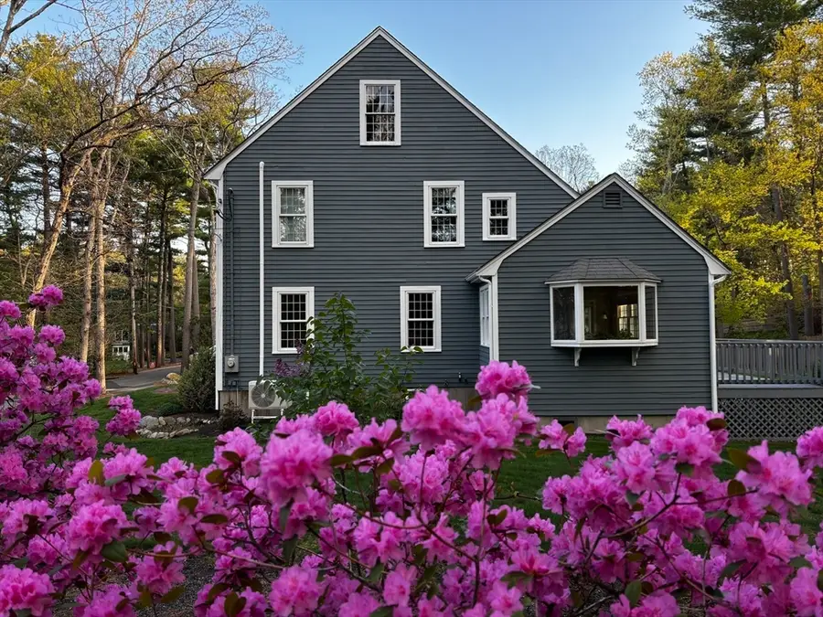 142 Baker St, Walpole, MA 02081 - #3