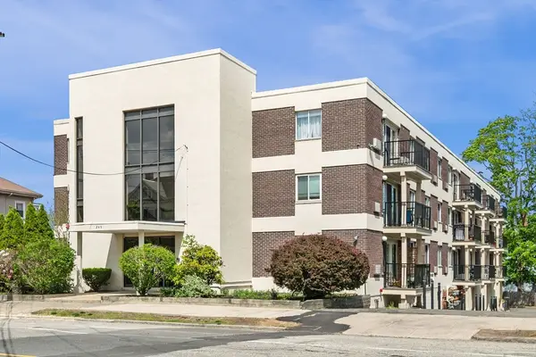 245 Lafayette Street #1H, Salem, MA 01970