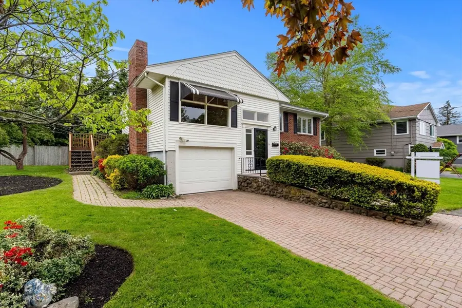 25 Countryside Ln, Marblehead, MA 01945 - #3