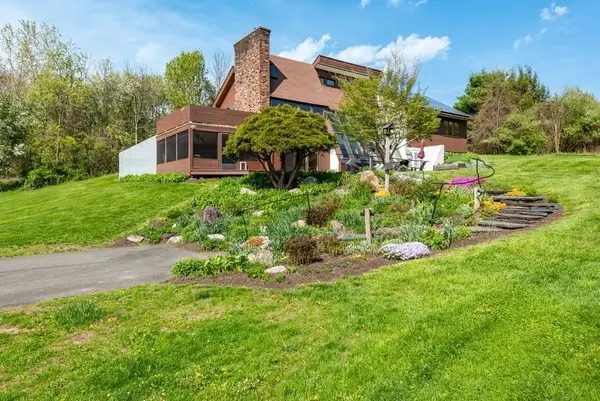 400 Middle St, Amherst, MA 01002