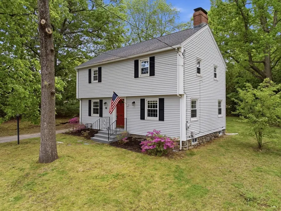 64 Fales St, Worcester, MA 01606 - #3