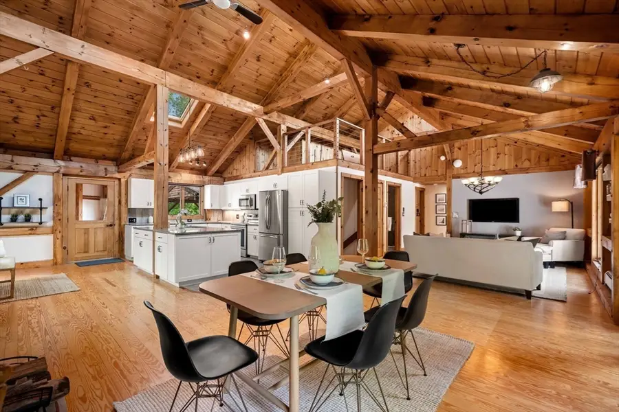 3 Whitman Pl, Beverly, MA 01915 - #3