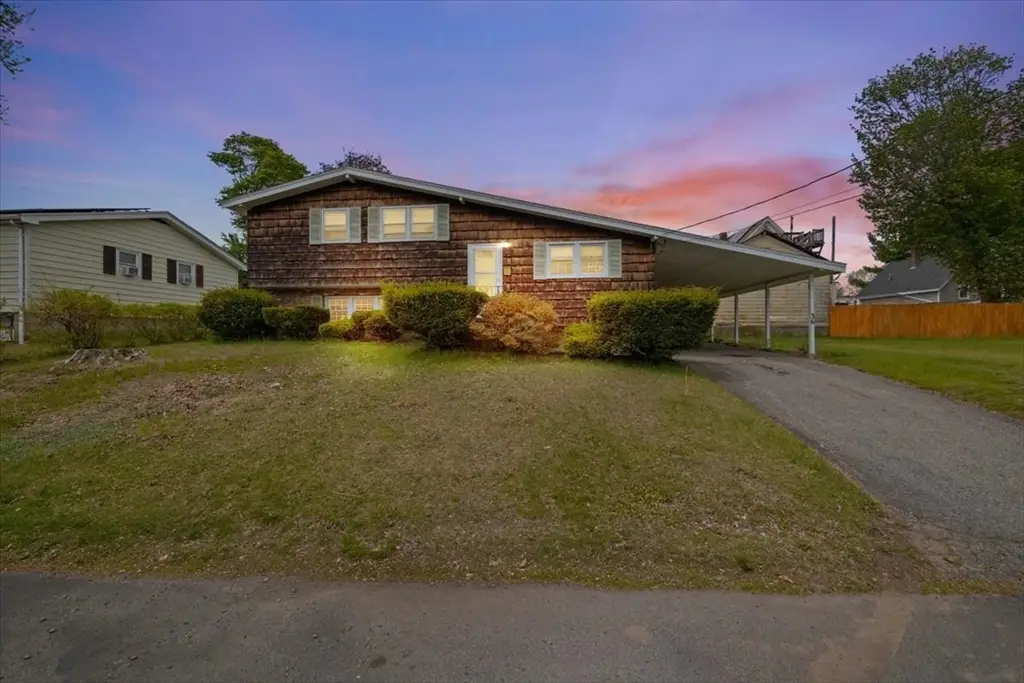 36 Gardner Ave, Brockton, MA 02302 - #1