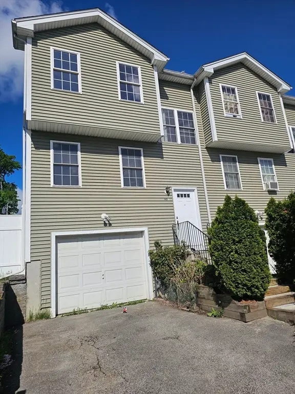 40 Merrick St #A, Worcester, MA 01609 - #1