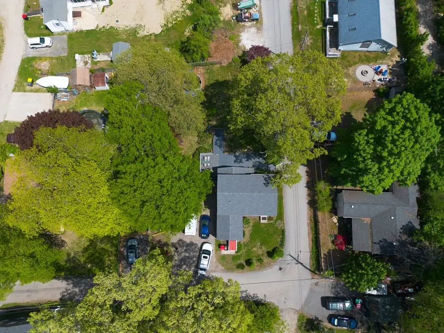 29 Oak Ave, Westport, MA 02790 - #2