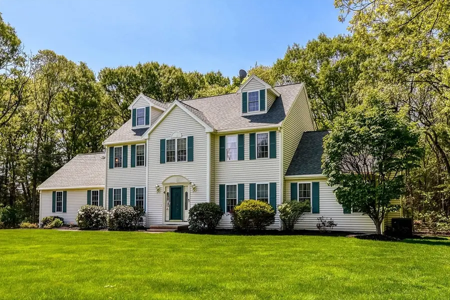 4 Dorset Drive, East Walpole, MA 02032 - #3