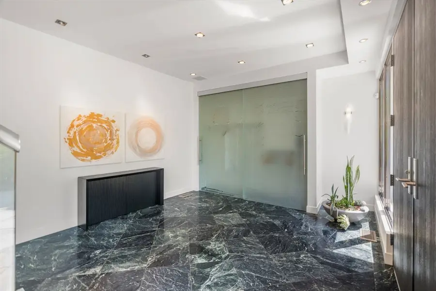 17 Edge Hill Rd, Newton, MA 02467 - #2