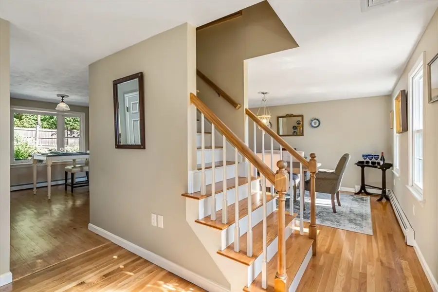 3 Jonathans Way, Upton, MA 01568 - #3