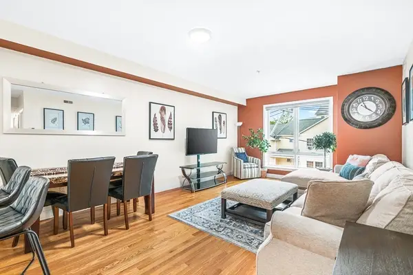 15 Guild St #302, Boston, MA 02119